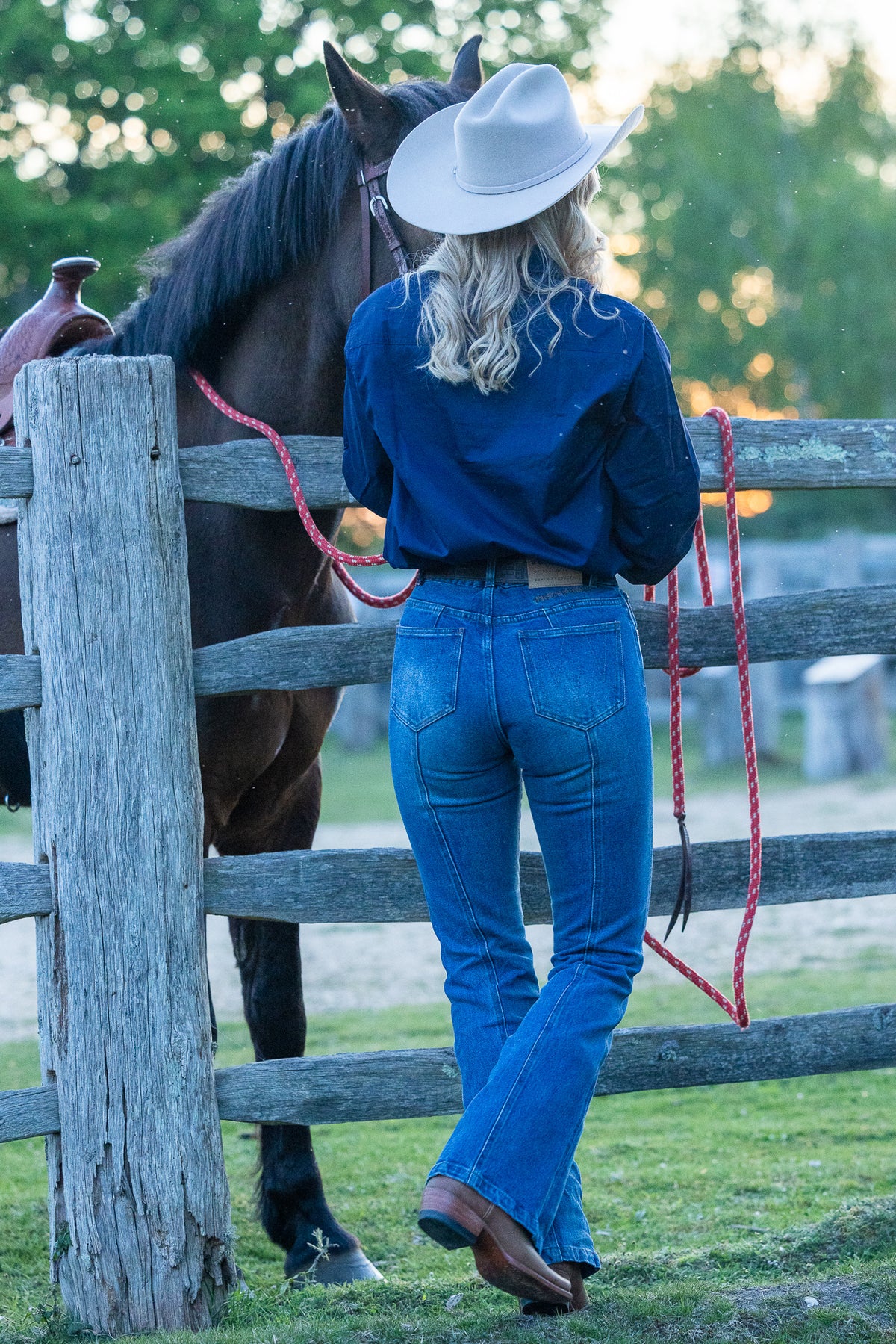 Women's Kahurani Flare Jeans